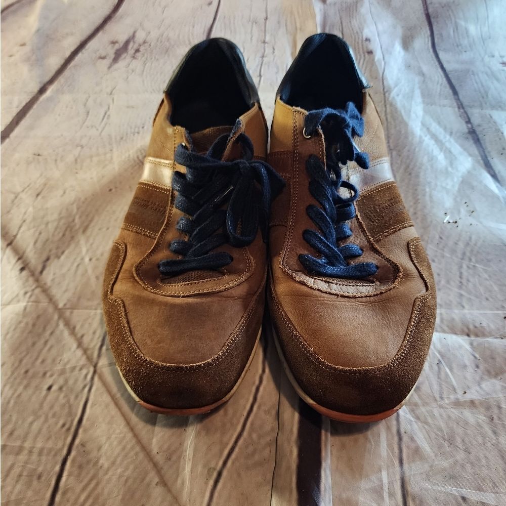 Men's Bull Boxer sneakers, size 12